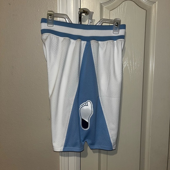 University of North Carolina Tar Heels Basketball Shorts UNC Blue White - Picture 2 of 8